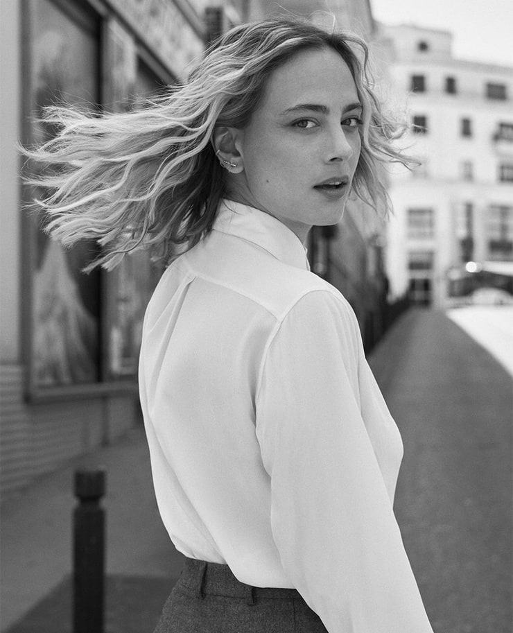 Nora Arnezeder