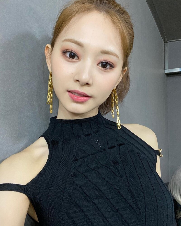 Chou Tzu-yu (Tzuyu)