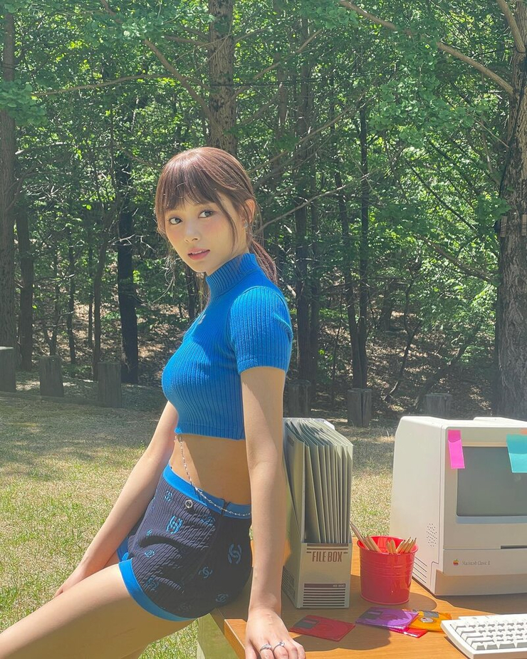 Chou Tzu-yu (Tzuyu)
