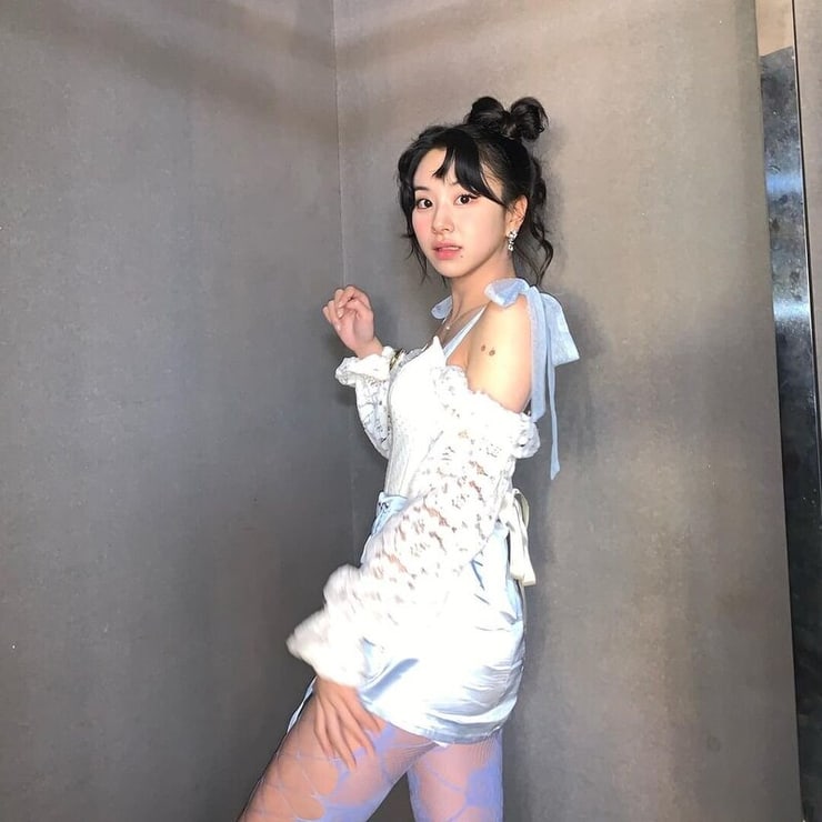 Son Chae Young