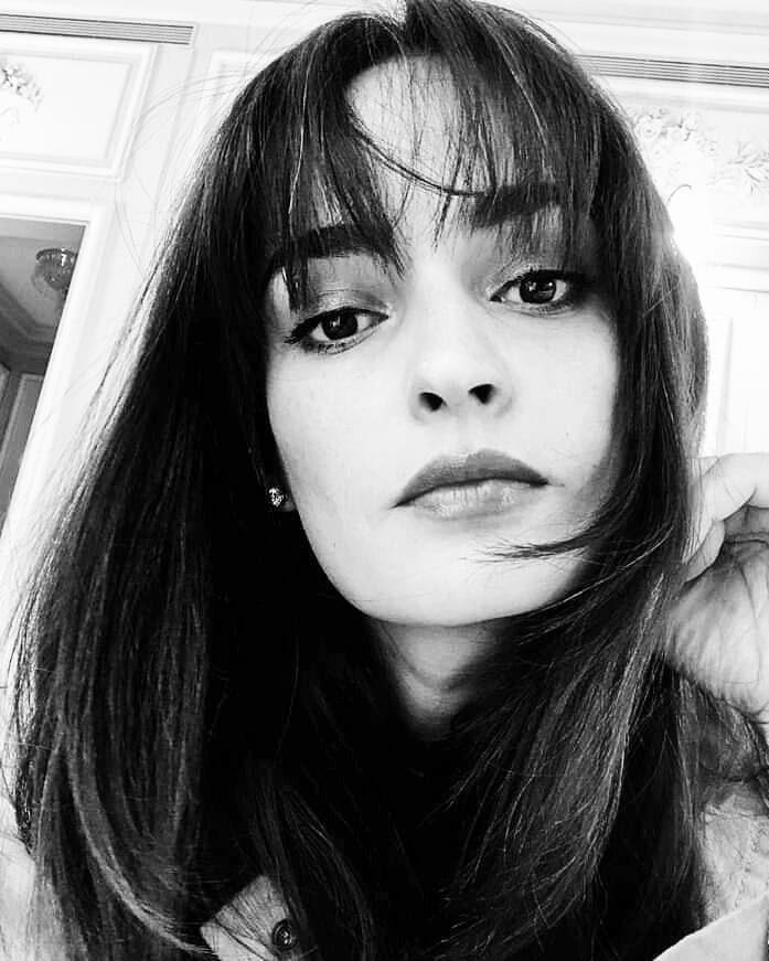 Selin Demiratar Selin Demiratar