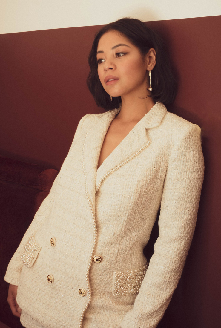Eva Noblezada