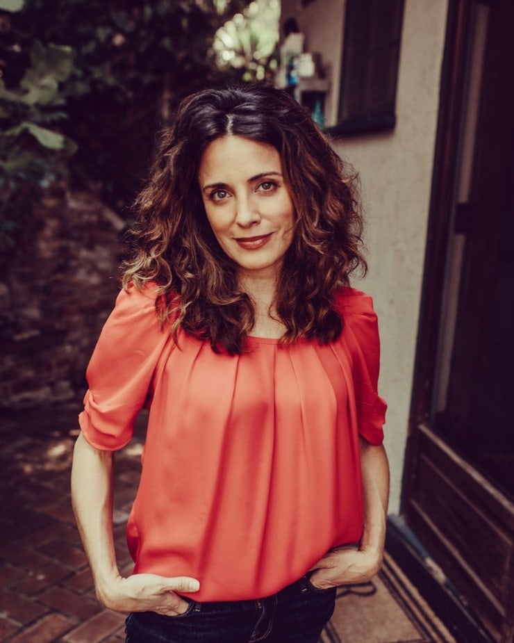 Alanna Ubach