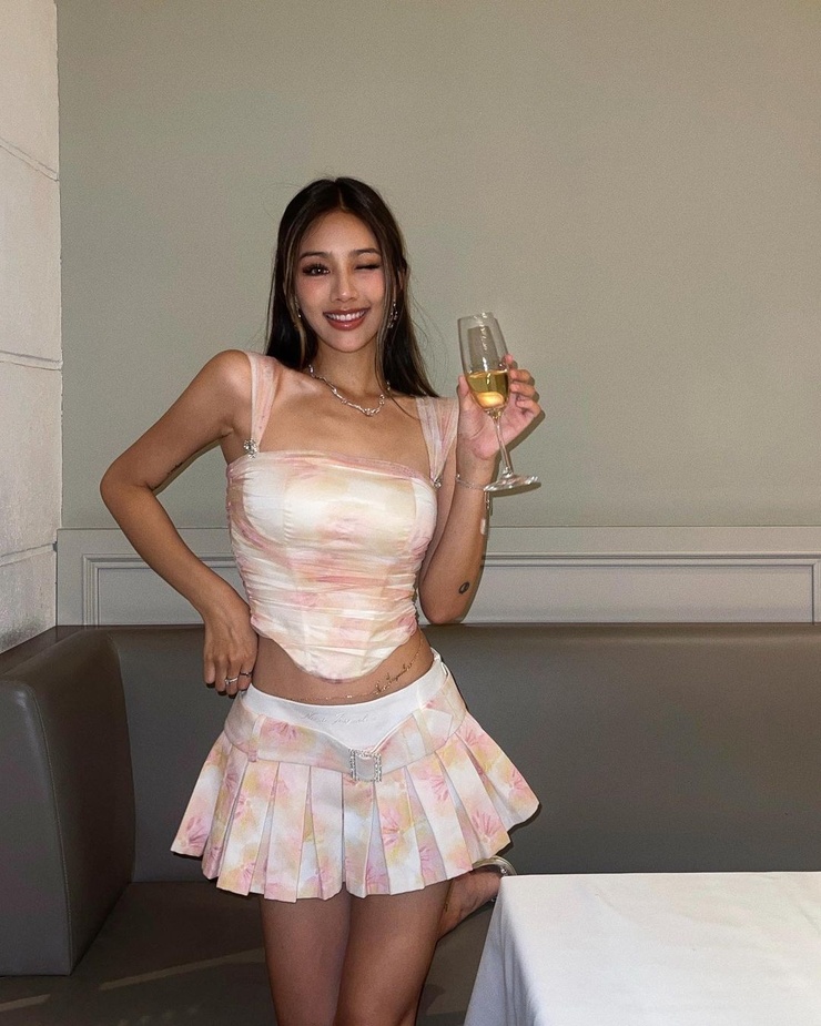 Kathy Zheng
