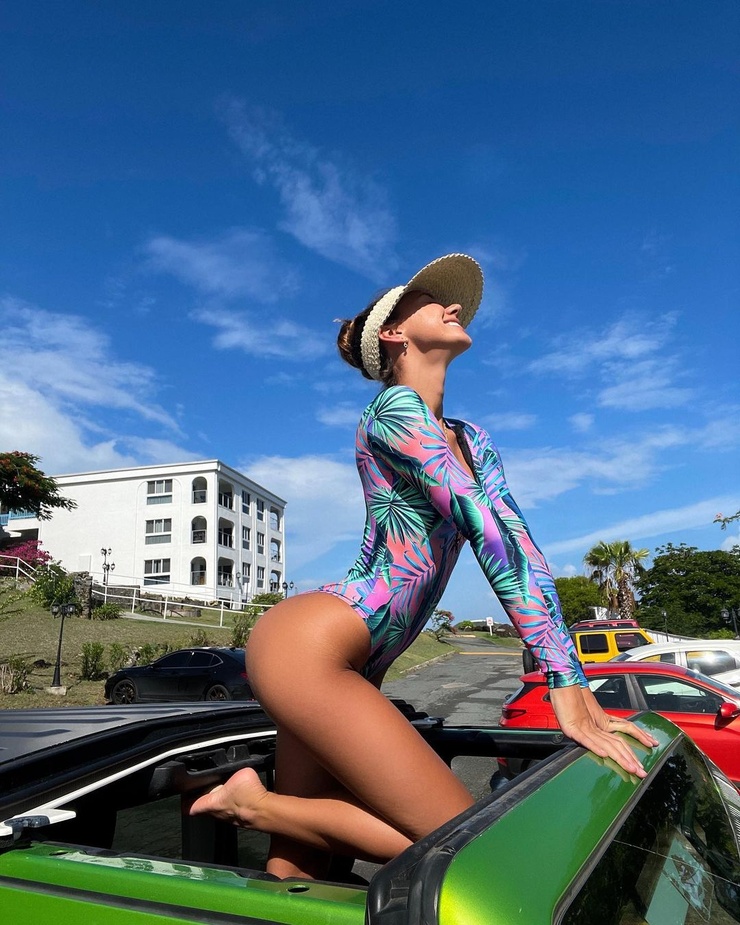 Brit Manuela (model)
