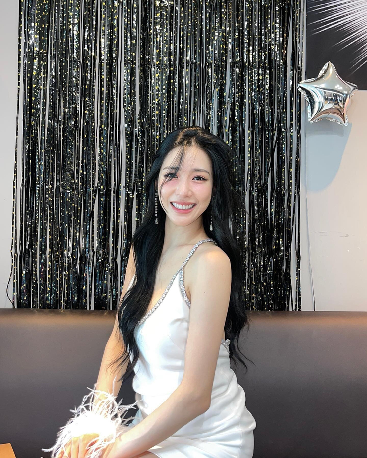 Hwang Mi-Young