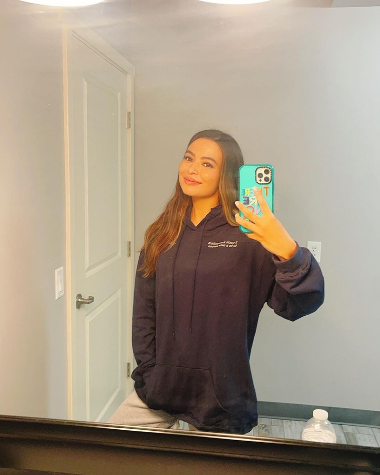 Miranda Cosgrove