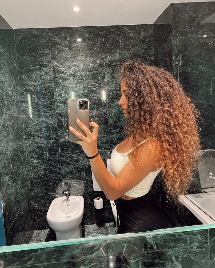 Débora Gomes