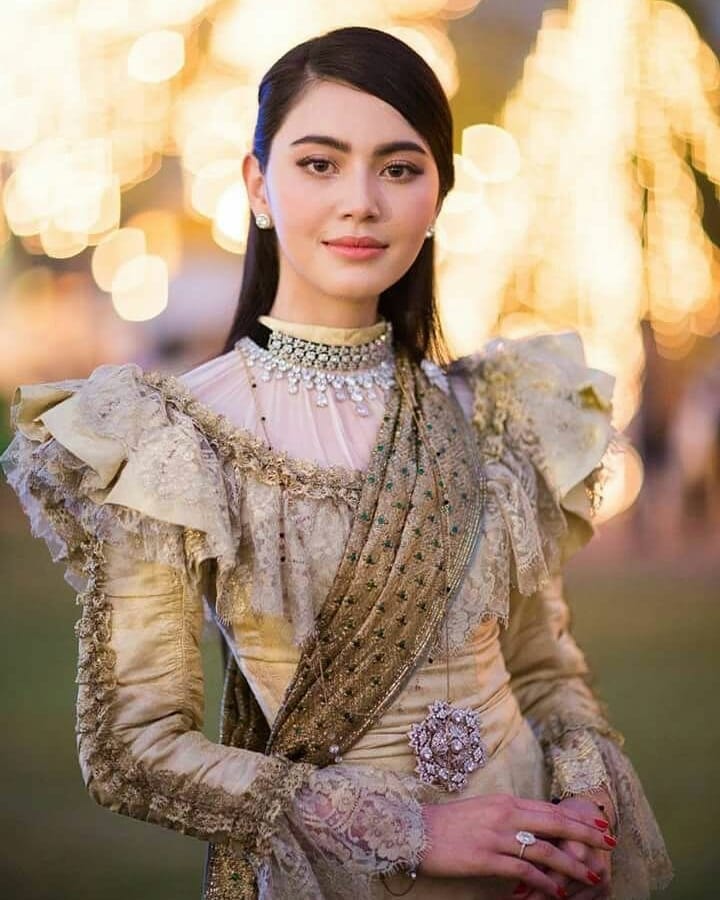 Davika Hoorne