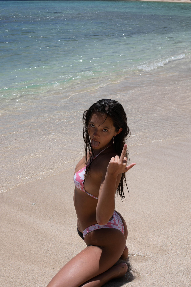 Lily Chee Lily Chee
