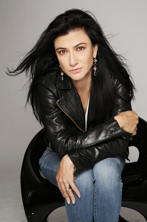 Leticia Huijara