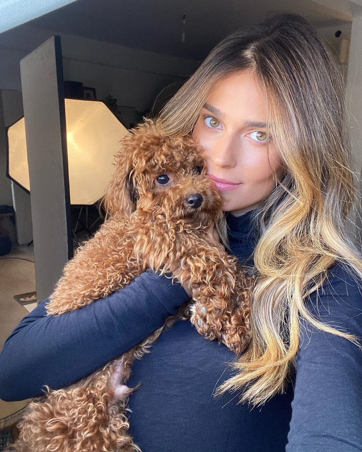 Coral Simanovich