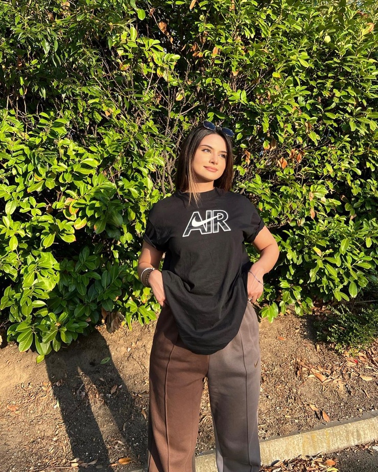 Tivneer Kaur