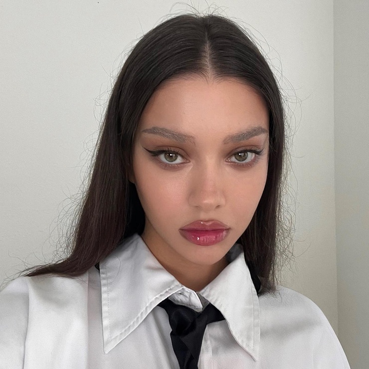 Isabel Rose