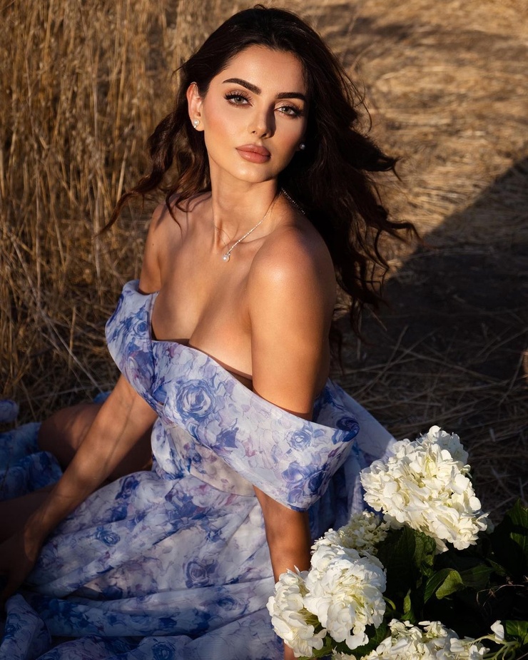 Mahlagha Jaberi Mahlagha Jaberi