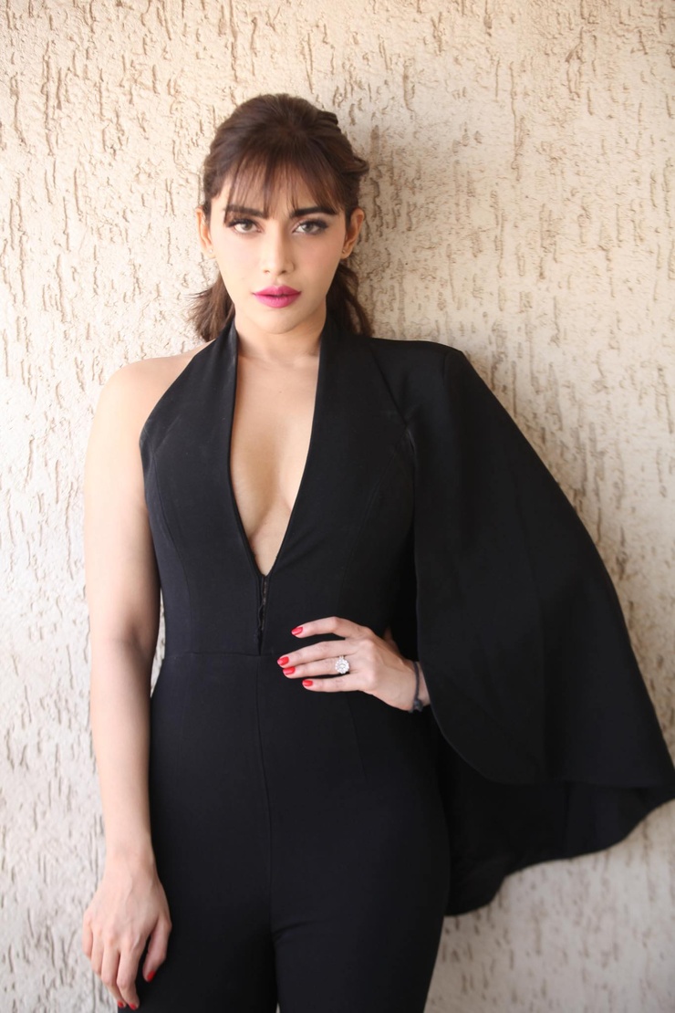 Angela Krislinzki Angela Krislinzki