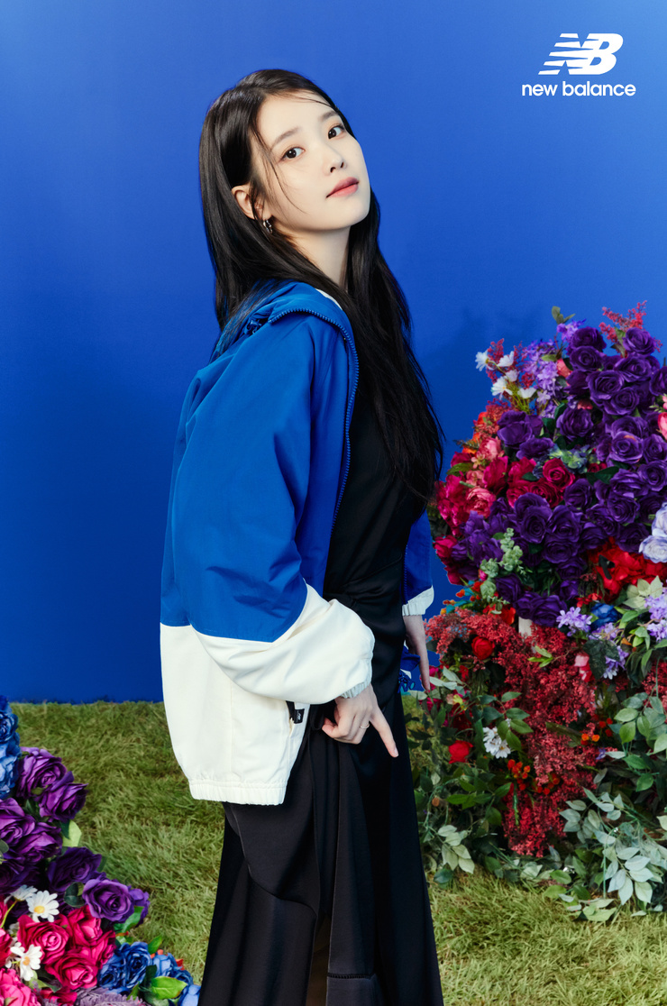 IU