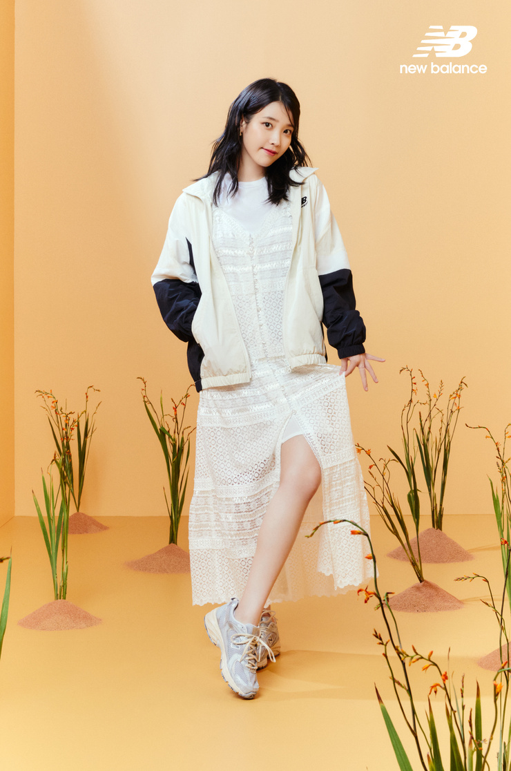 IU
