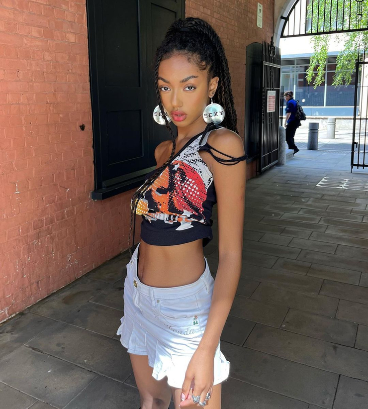 Chandra Scott