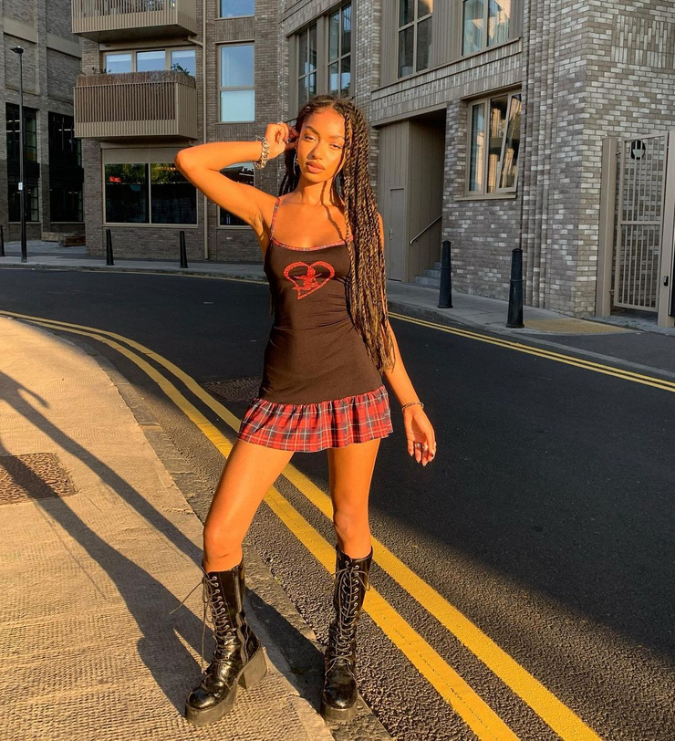 Chandra Scott