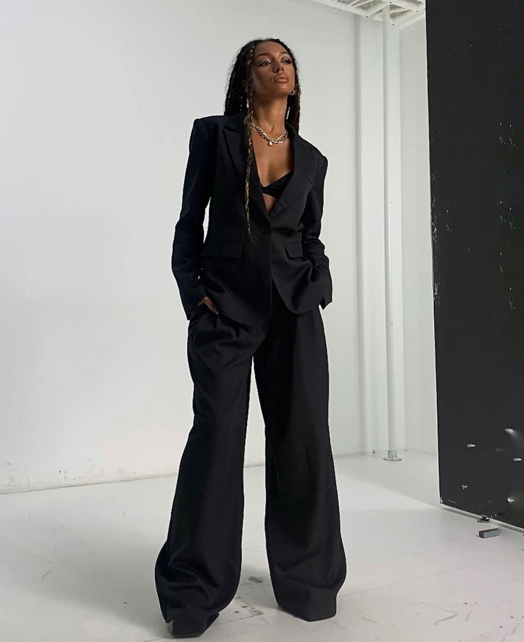 Chandra Scott