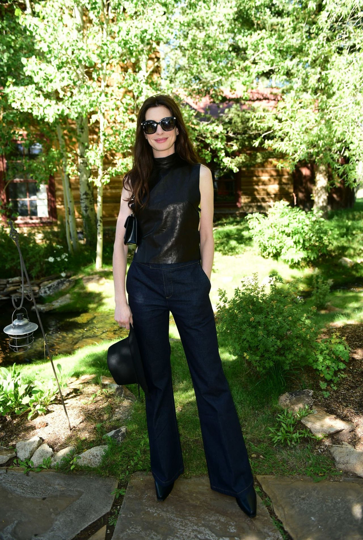 Anne Hathaway Anne Hathaway