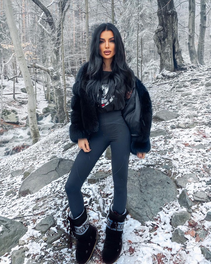 Picture of Gabriela Petrova