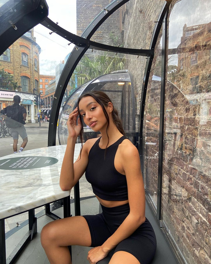 Alejandra Vidal II