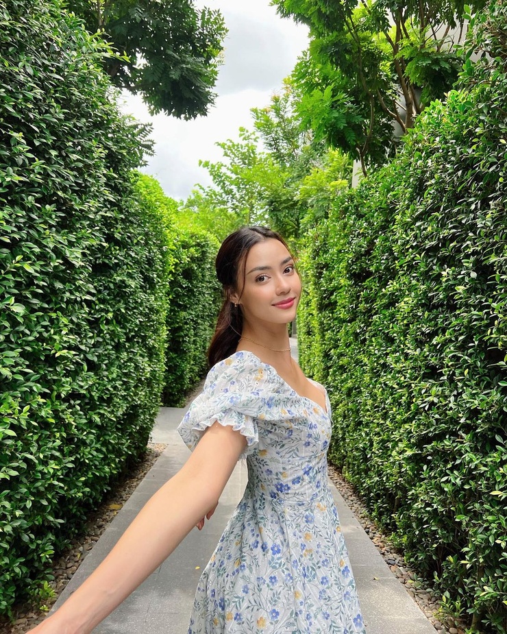 Amanda Obdam