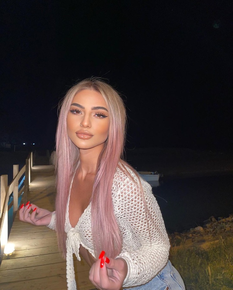 Elsa Tolaj Elsa Tolaj