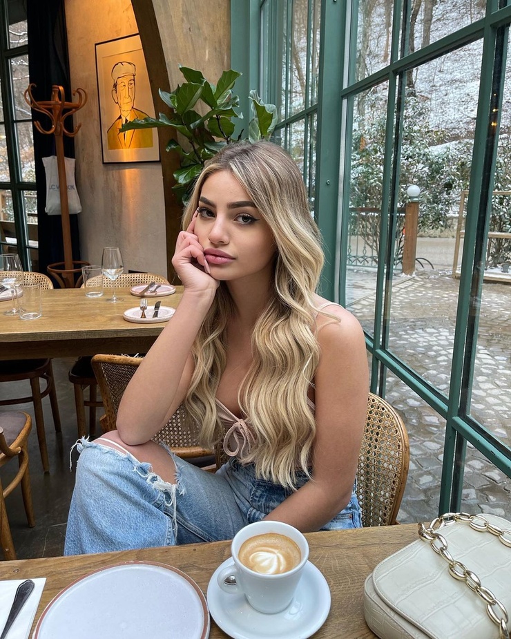 Elsa Tolaj