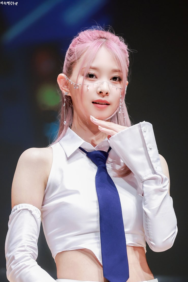 Chou Tzu-yu (Tzuyu)