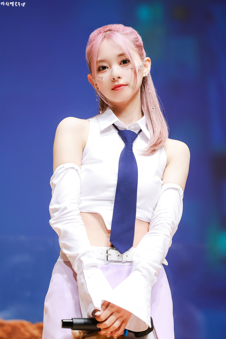 Chou Tzu-yu (Tzuyu)