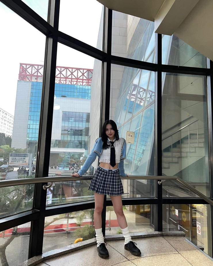 Myoui Mina
