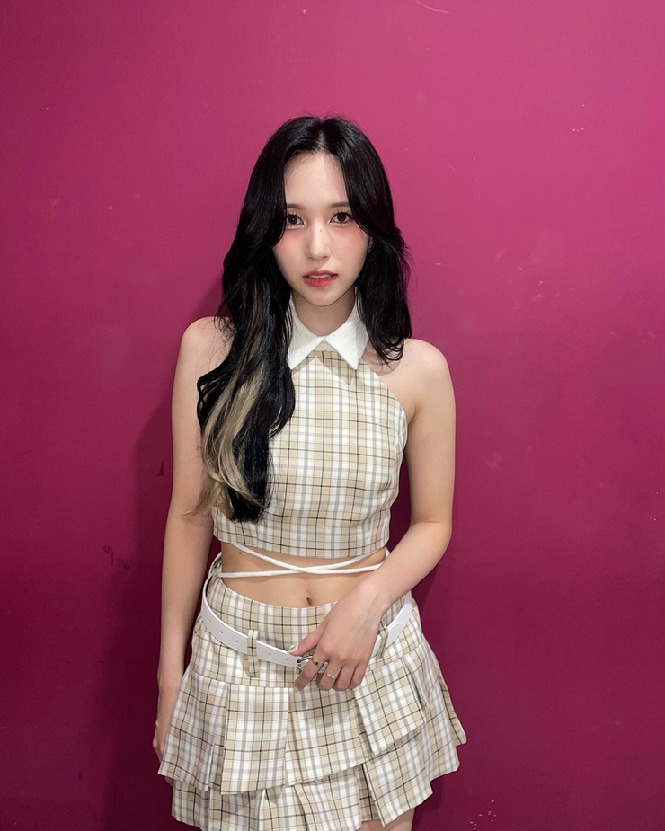 Myoui Mina