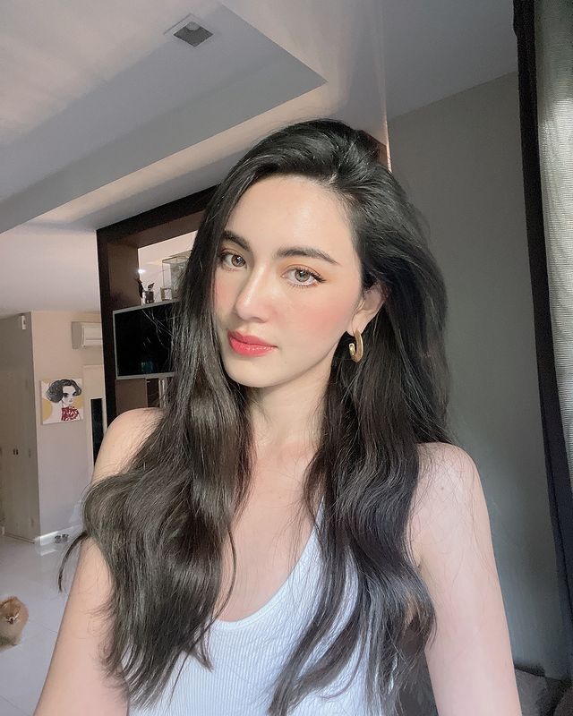 Davika Hoorne