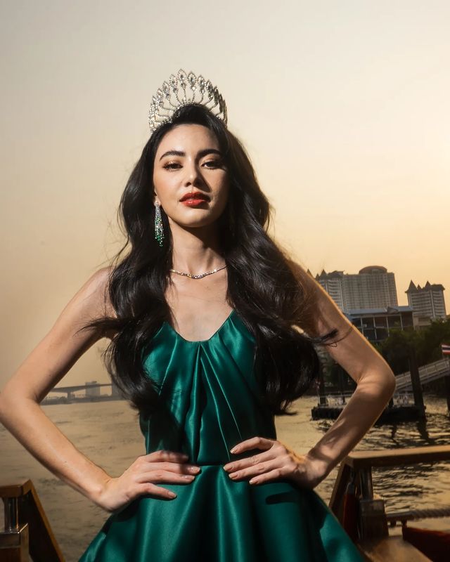 Davika Hoorne