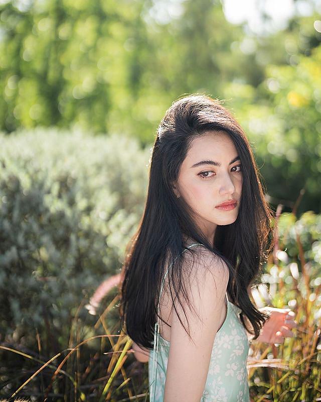 Davika Hoorne Davika Hoorne