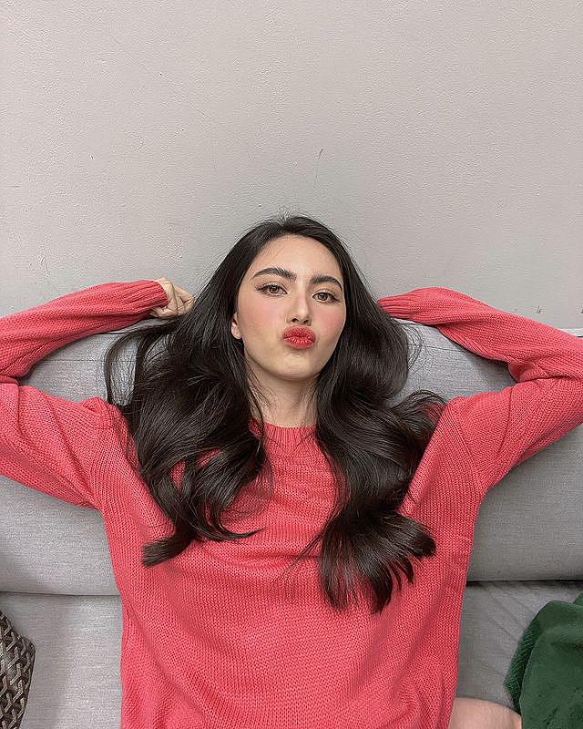 Davika Hoorne Davika Hoorne