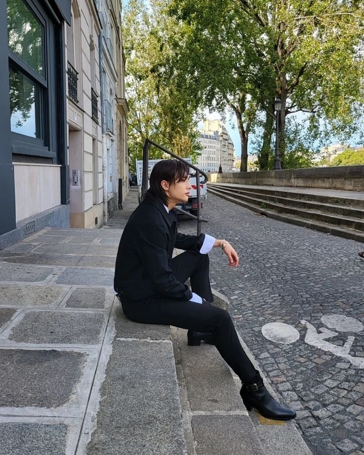 Hyun-Jin Hwang