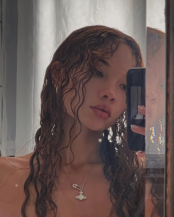 Ashley Moore (2) picture