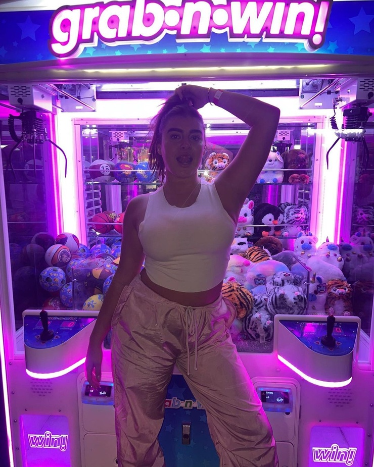 Kalani Hilliker