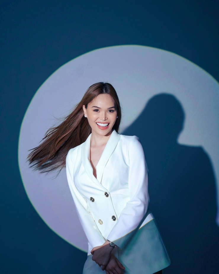 Jess Labares image