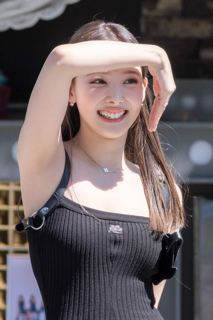 Im Nayeon