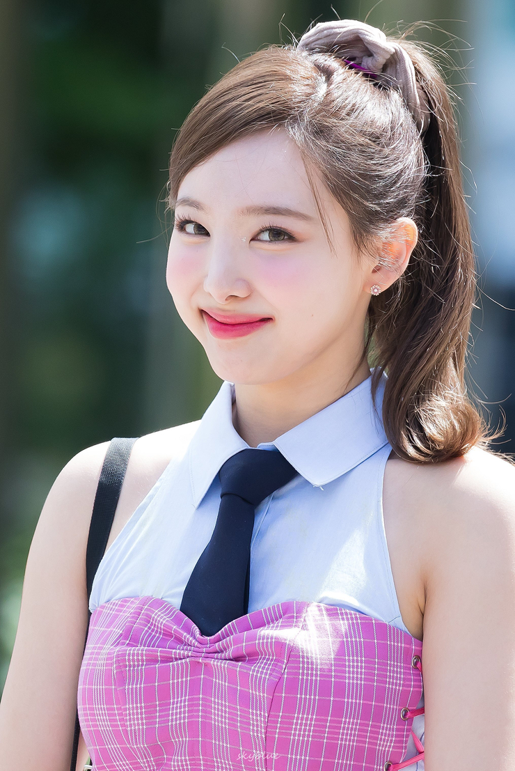 Im Nayeon