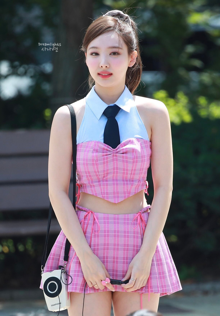 Im Nayeon