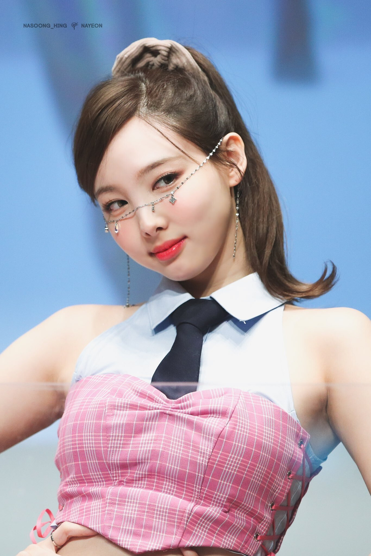 Im Nayeon