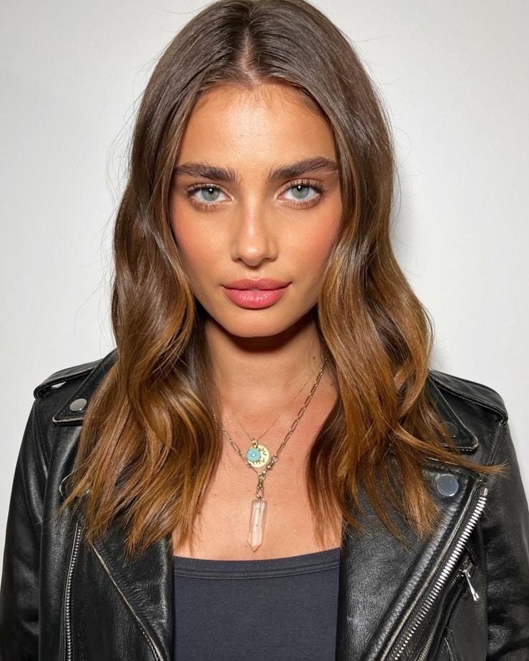 Taylor Marie Hill picture