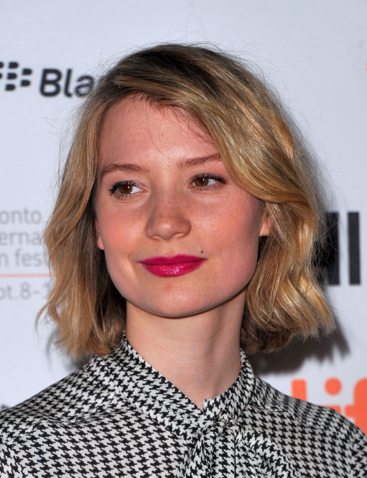 Mia Wasikowska