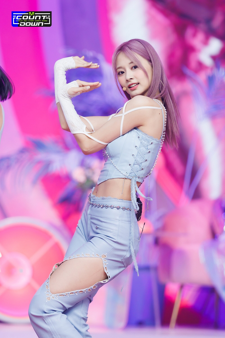 Chou Tzu-yu (Tzuyu)